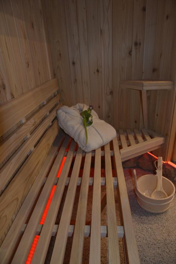 Eifel Kate, Relaxen Mit Sauna Und Whirlpool Dahlem  Exteriör bild